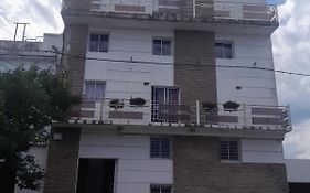 Laboulaye, Sarmiento 334